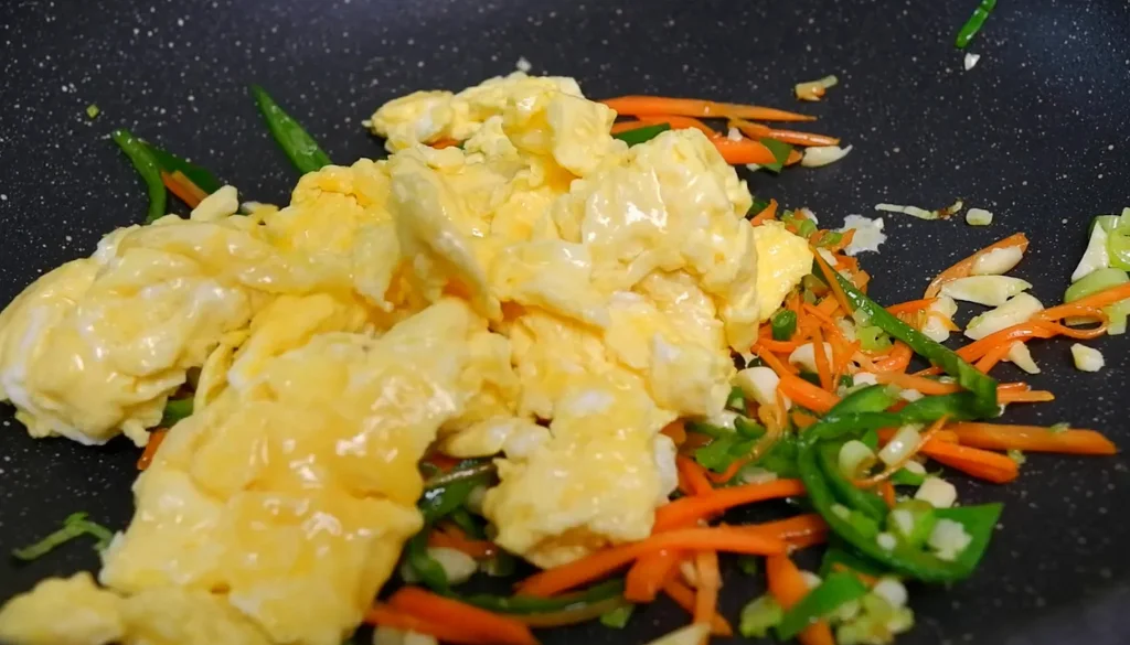 Quick and Tasty Egg and Carrot Delight