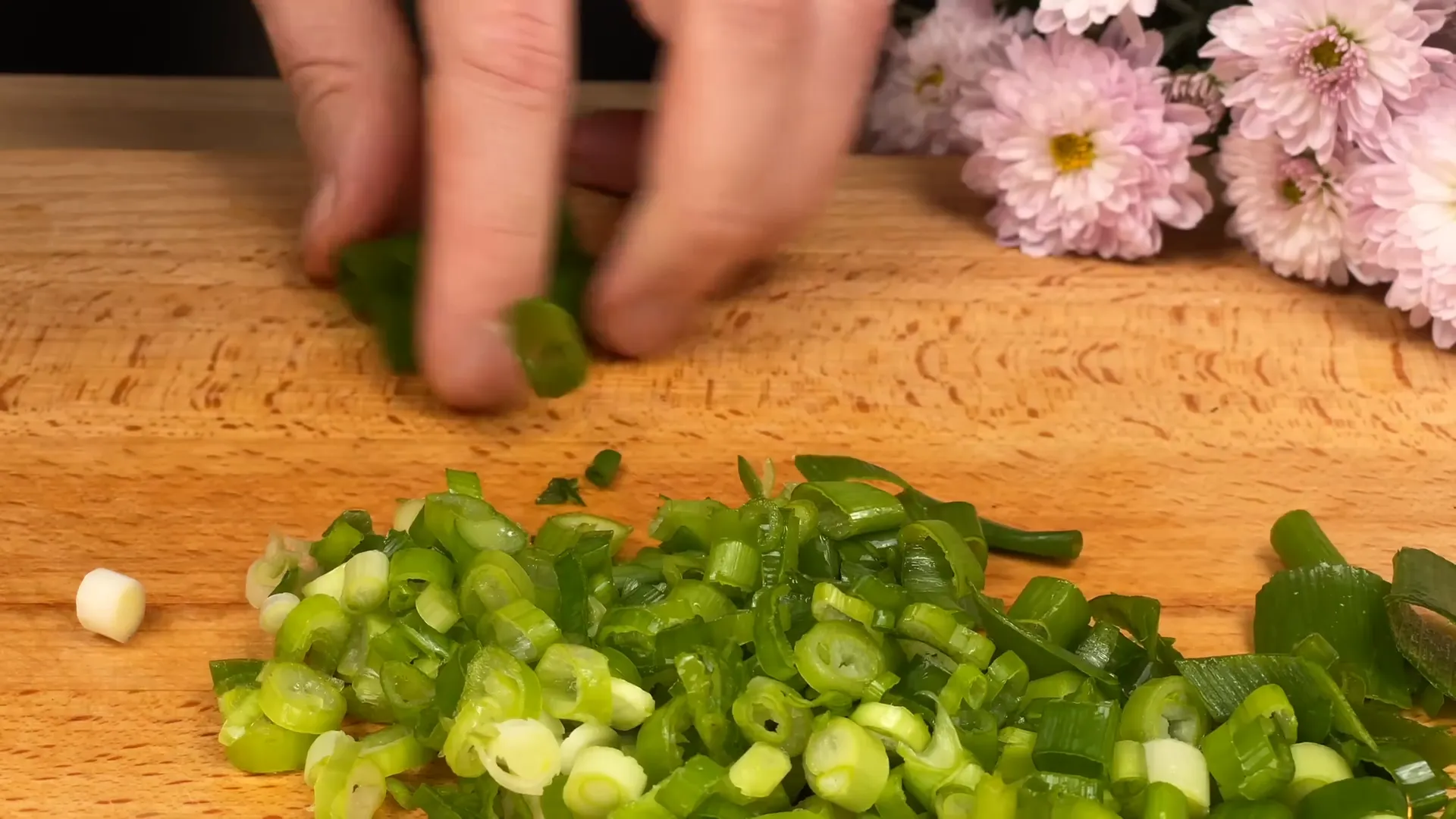 Chopping spring onions