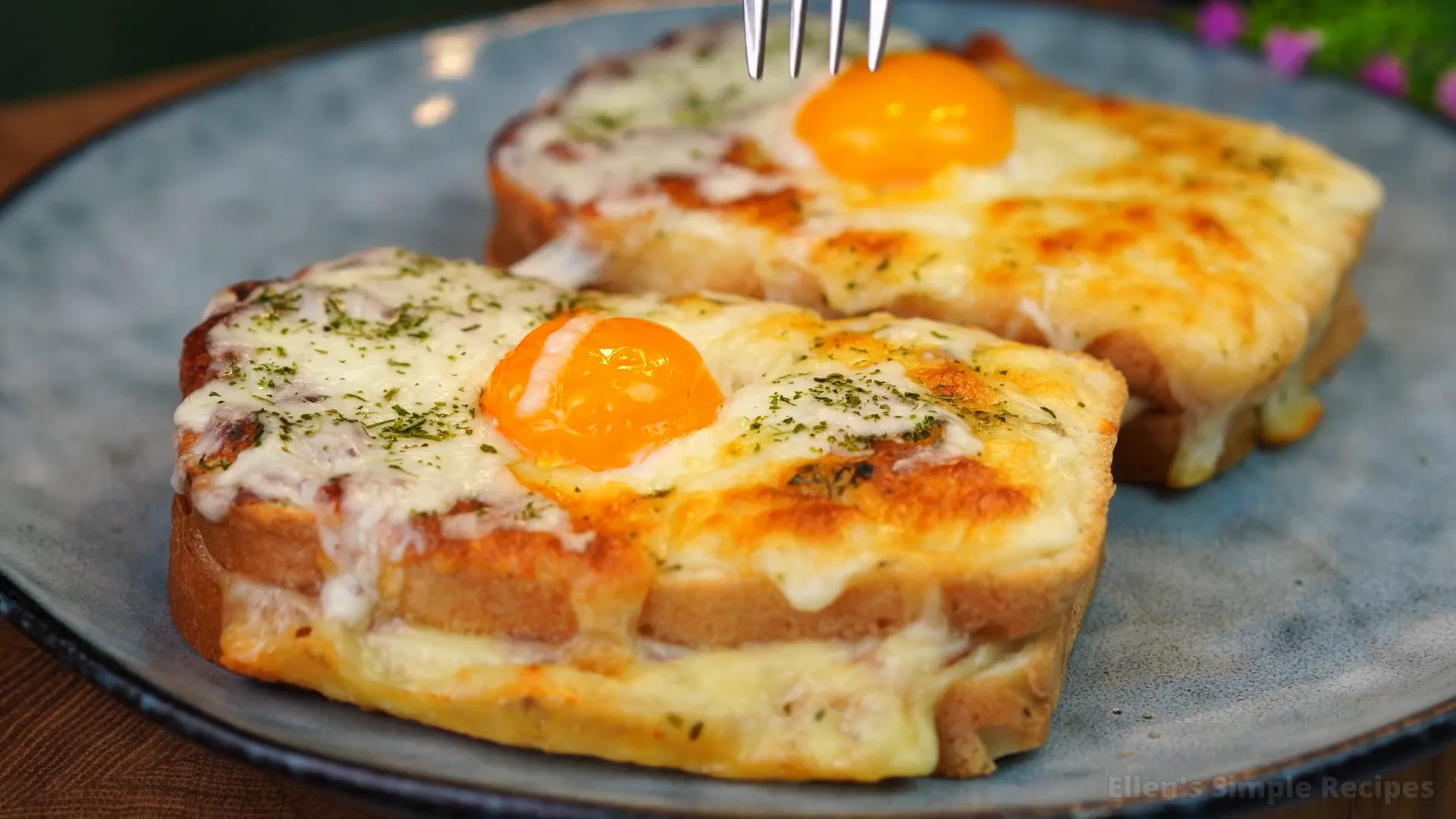 Sandwich baking in the oven